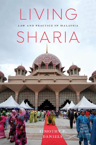 Living Sharia