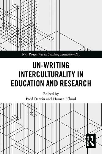 Un-writing Interculturality in Education and Research