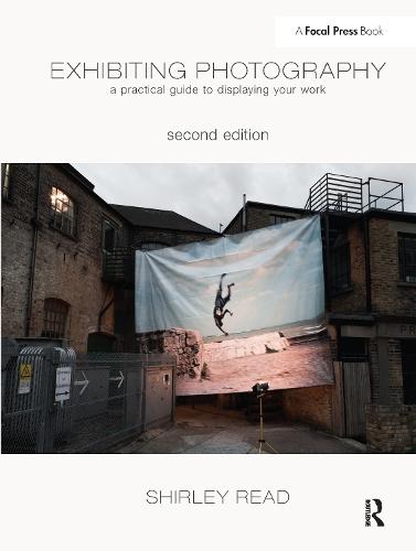 Exhibiting Photography