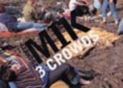 Aernout Mik: 3 Crowds