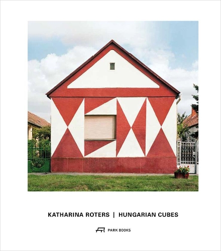 Hungarian Cubes – Subversive Ornaments in Socialism